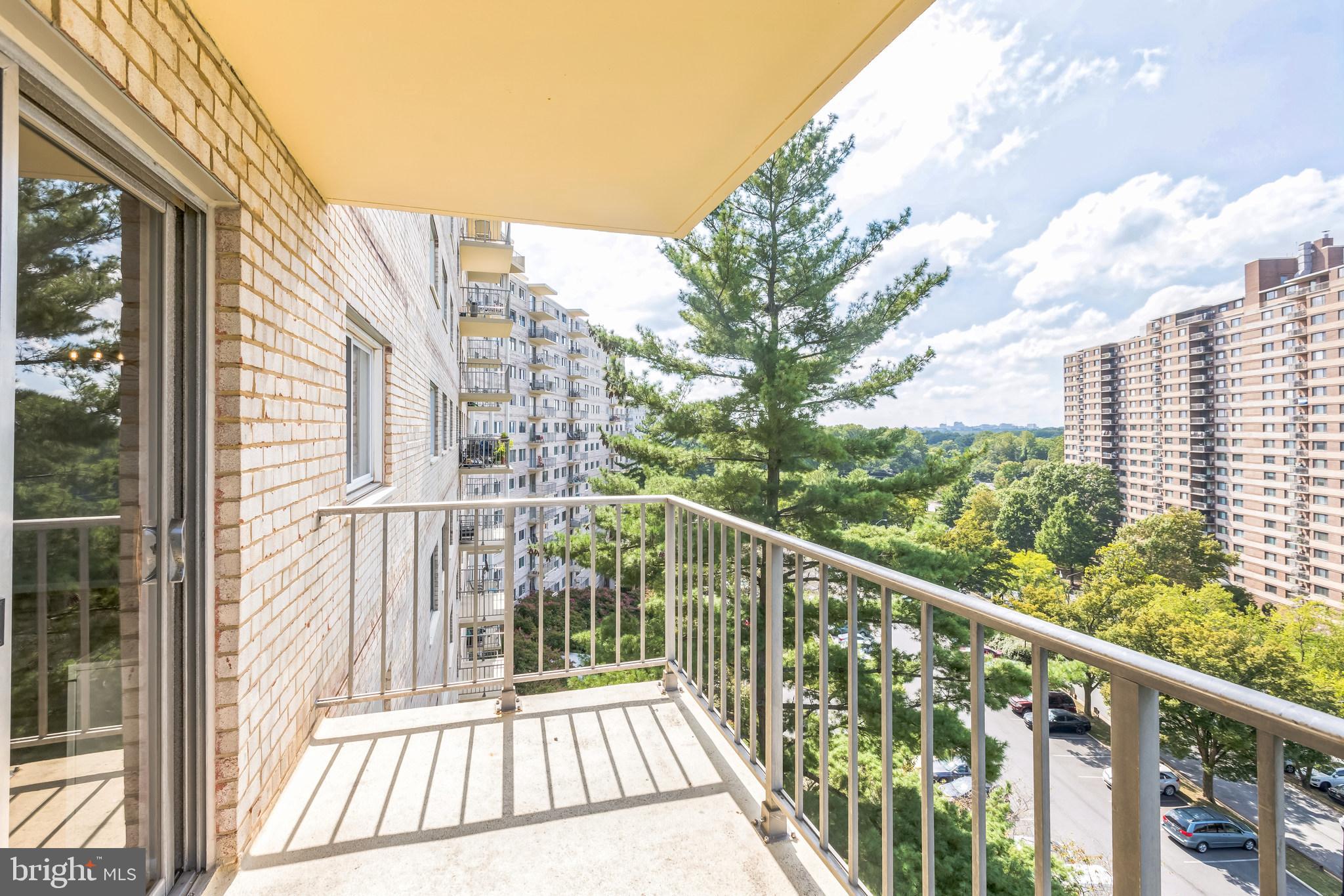 1121 University Blvd W #915-B