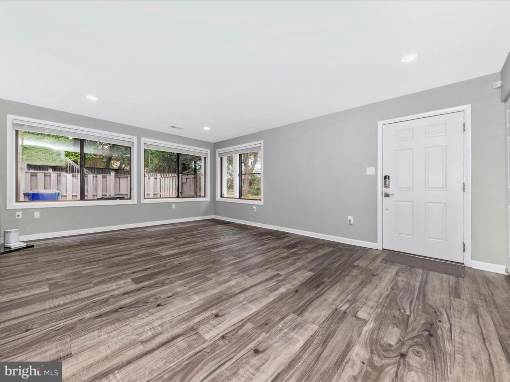 18856 Poppy Seed Ln