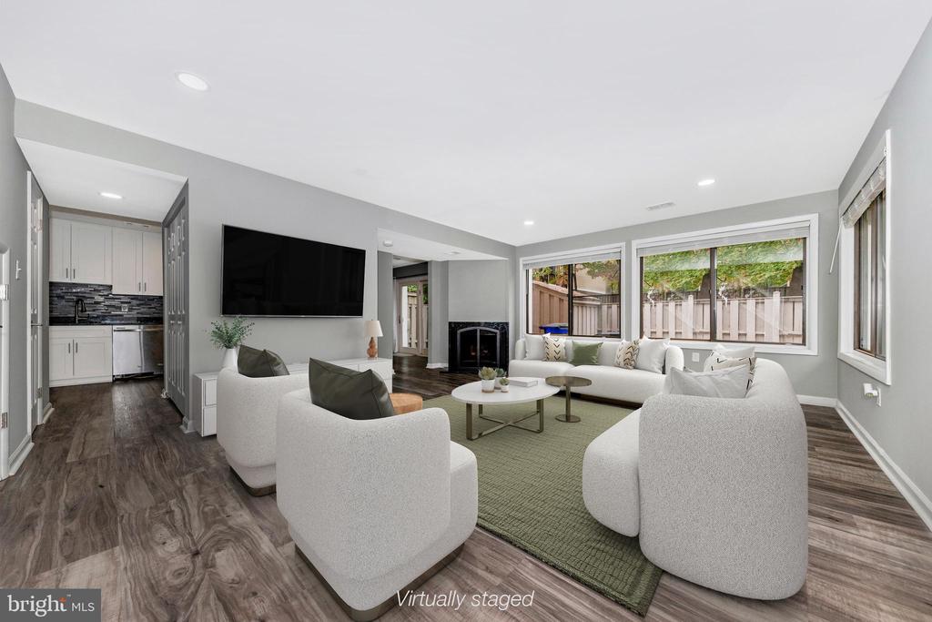 18856 Poppy Seed Ln