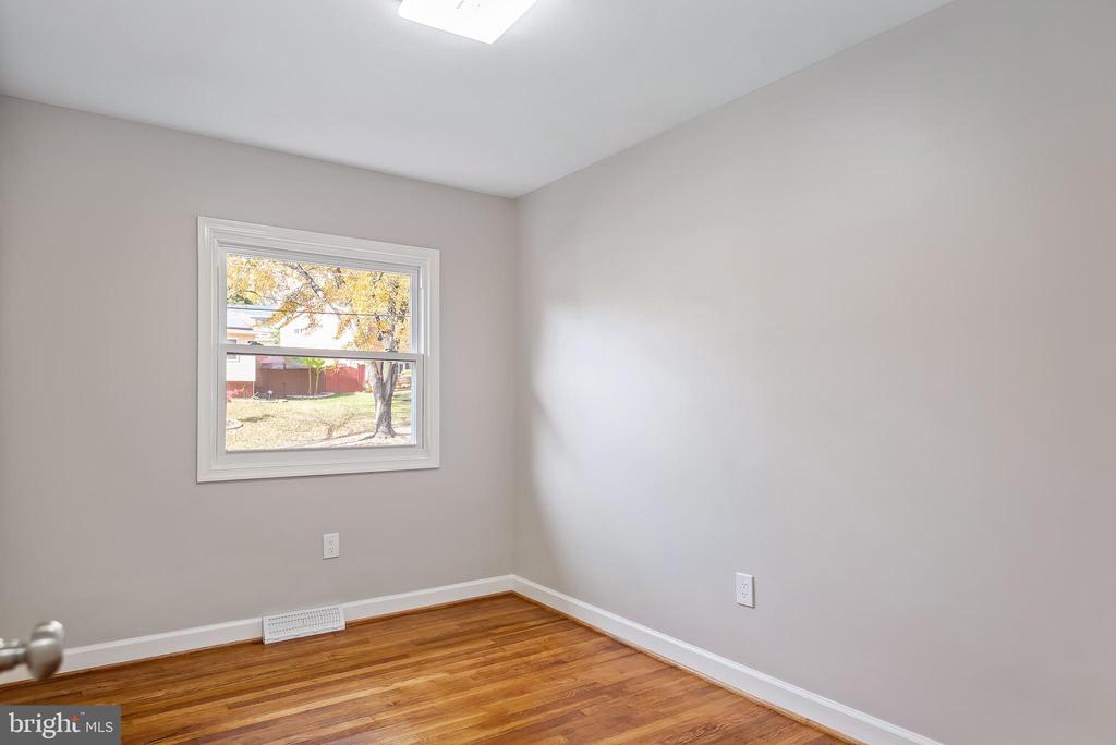 823 Malibu Dr