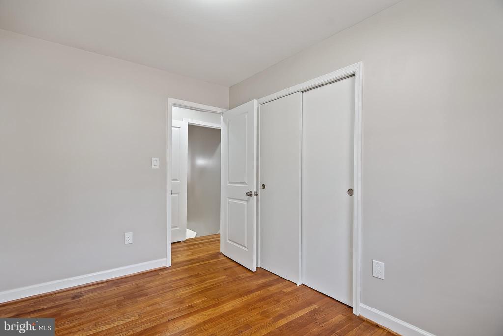 823 Malibu Dr