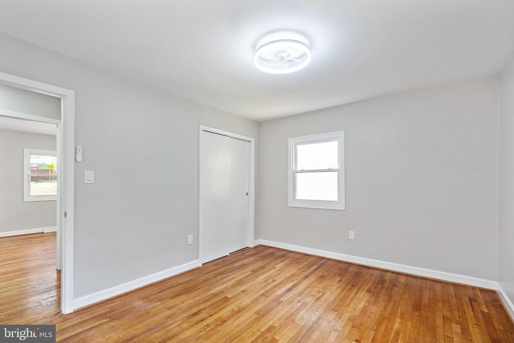 823 Malibu Dr