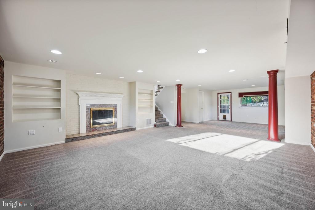 14400 Perrywood Dr