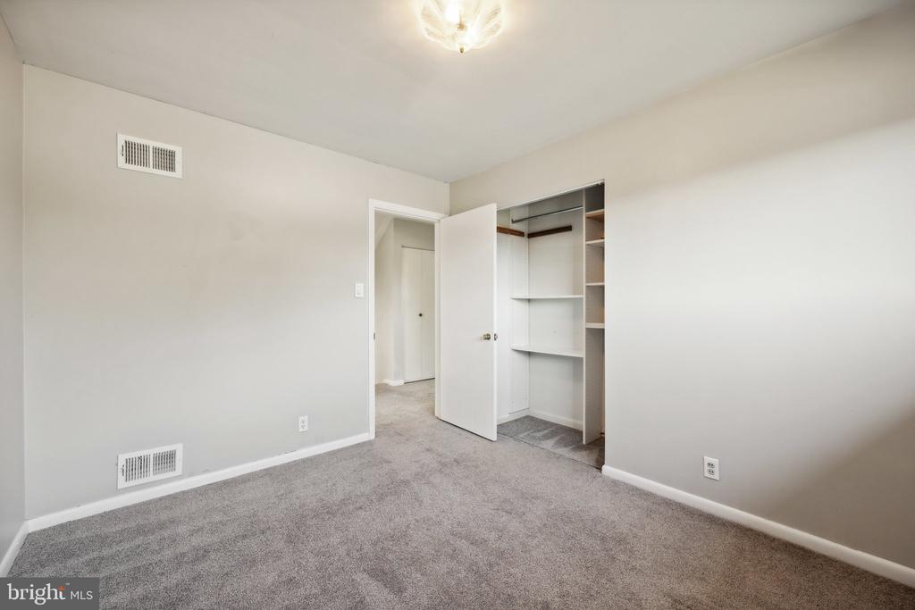 14400 Perrywood Dr
