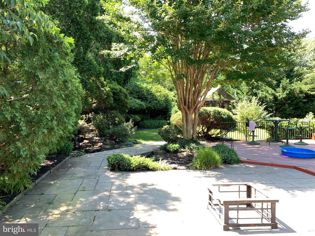 14400 Perrywood Dr