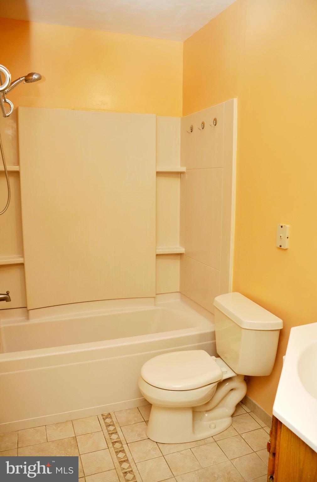 3831 GATEWAY TER #11