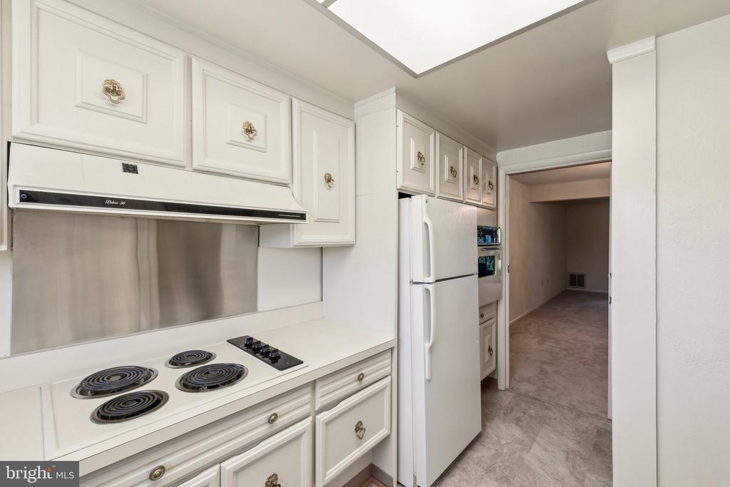 3580 Gleneagles Dr #32-A