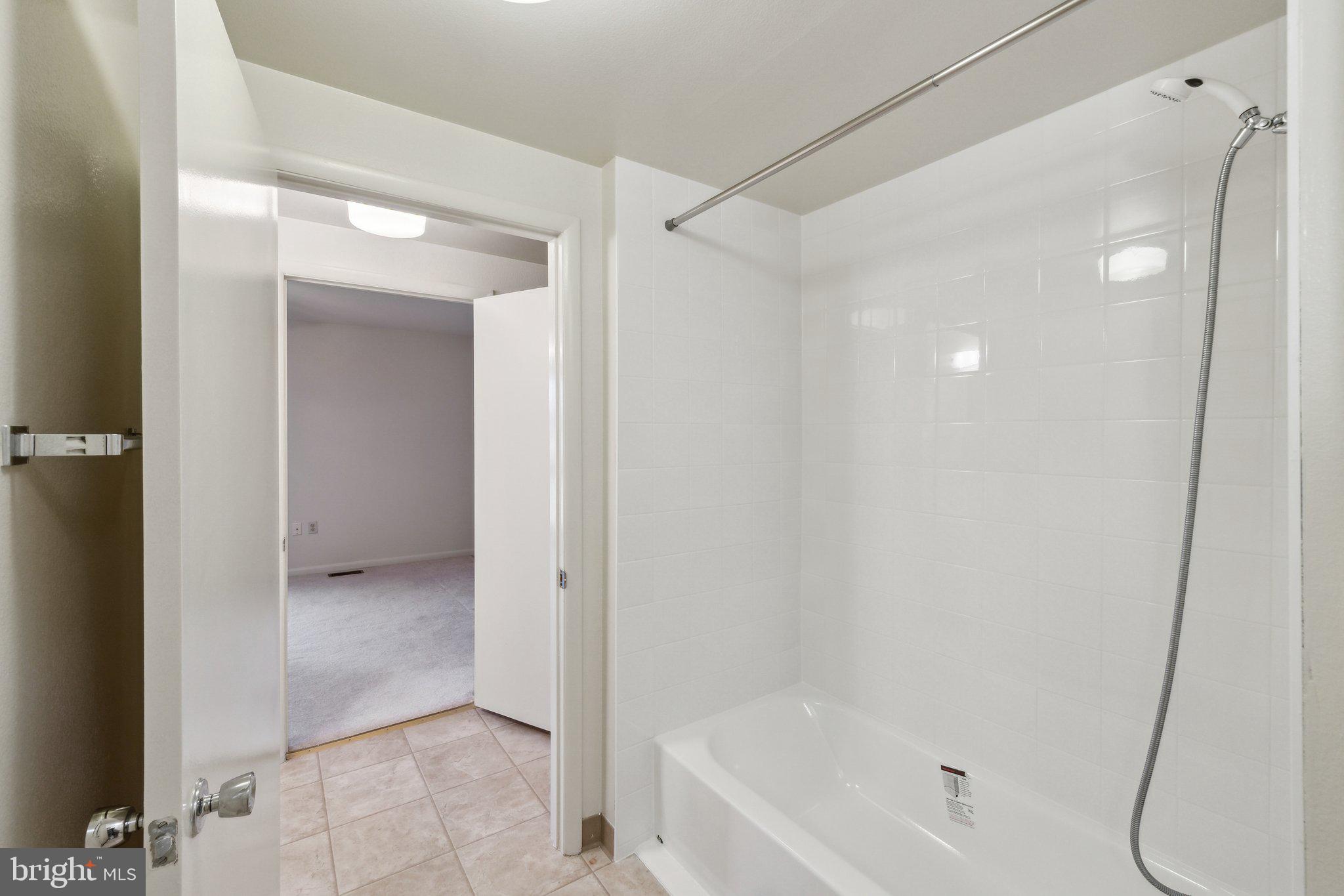 3580 Gleneagles Dr #32-A