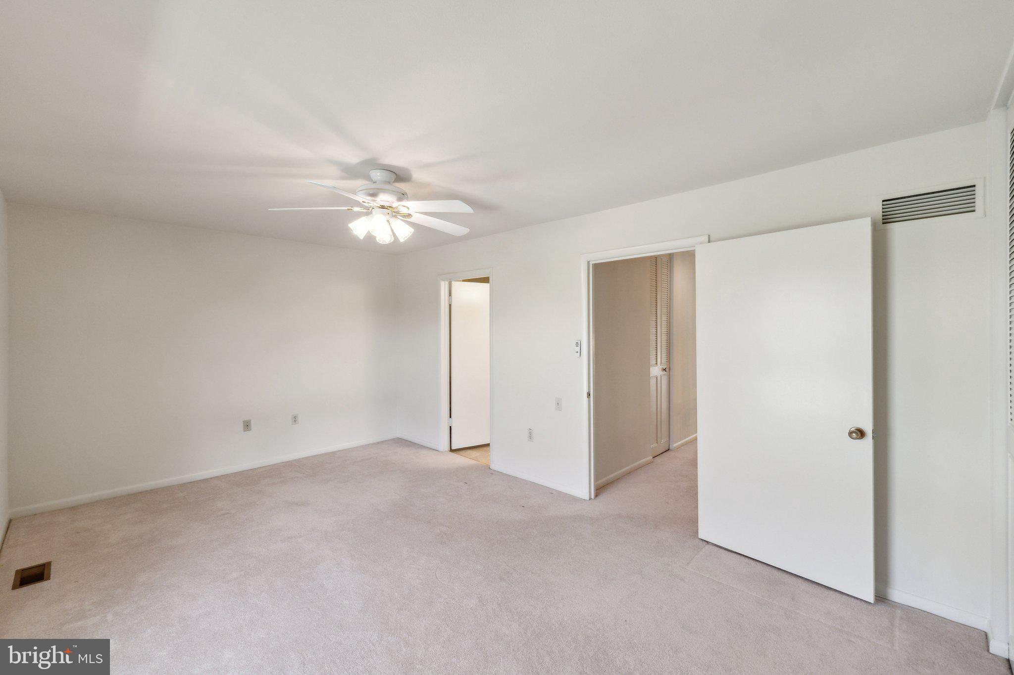 3580 Gleneagles Dr #32-A