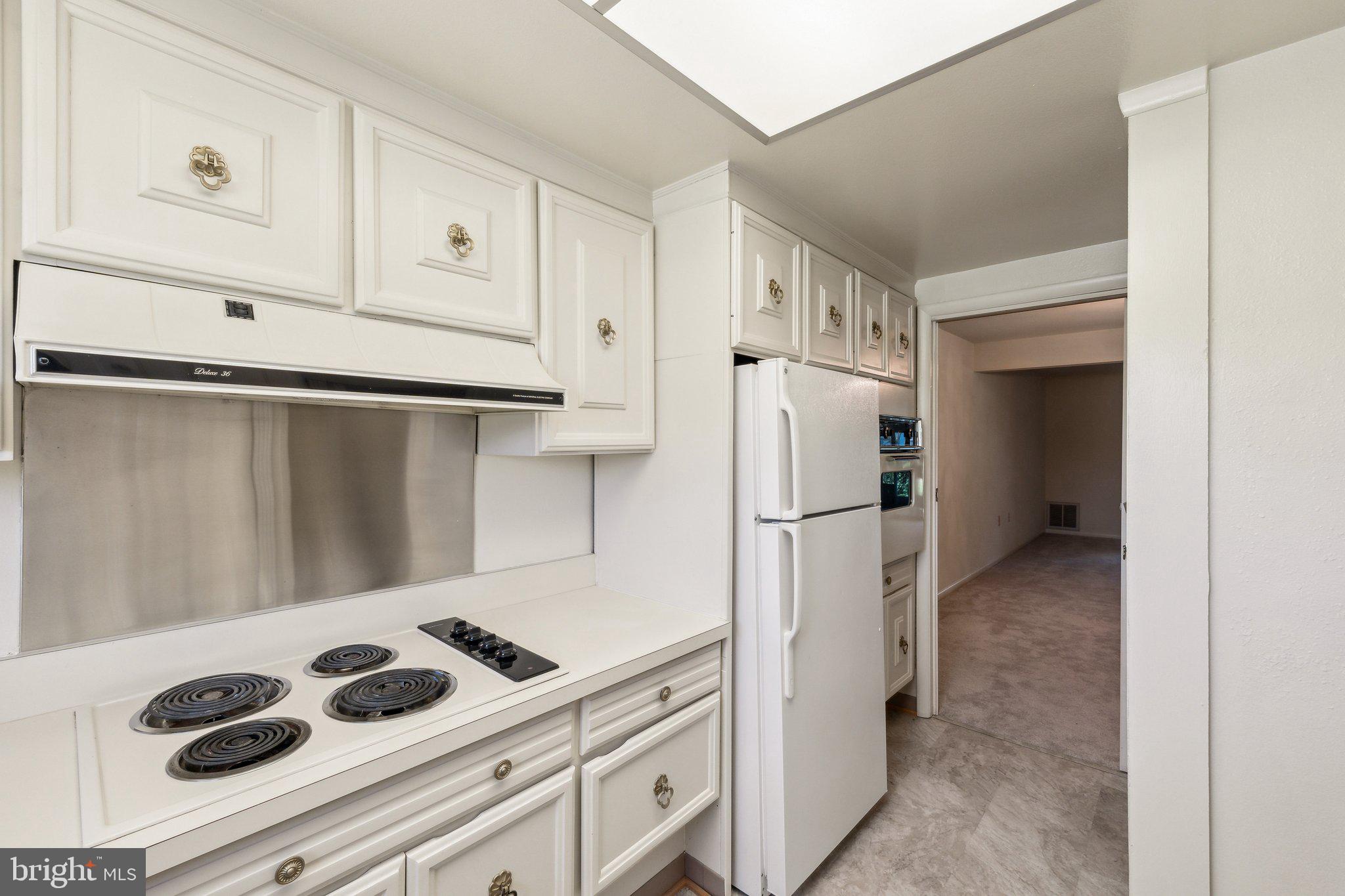 3580 Gleneagles Dr #32-A