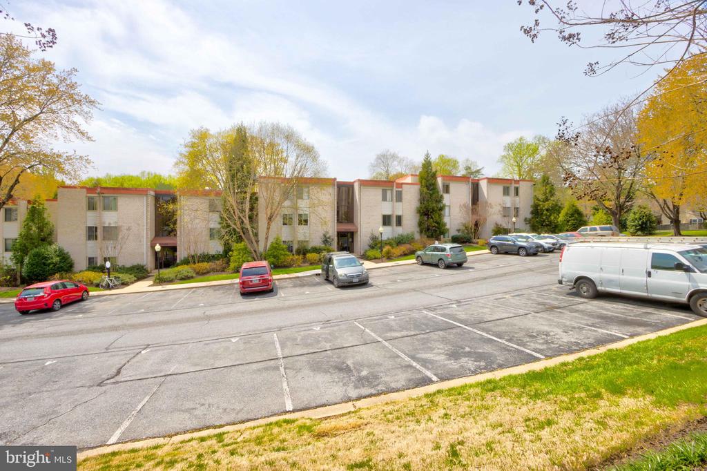 14416 Parkvale Rd #2