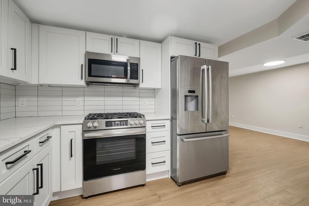 11606 GAIL PL