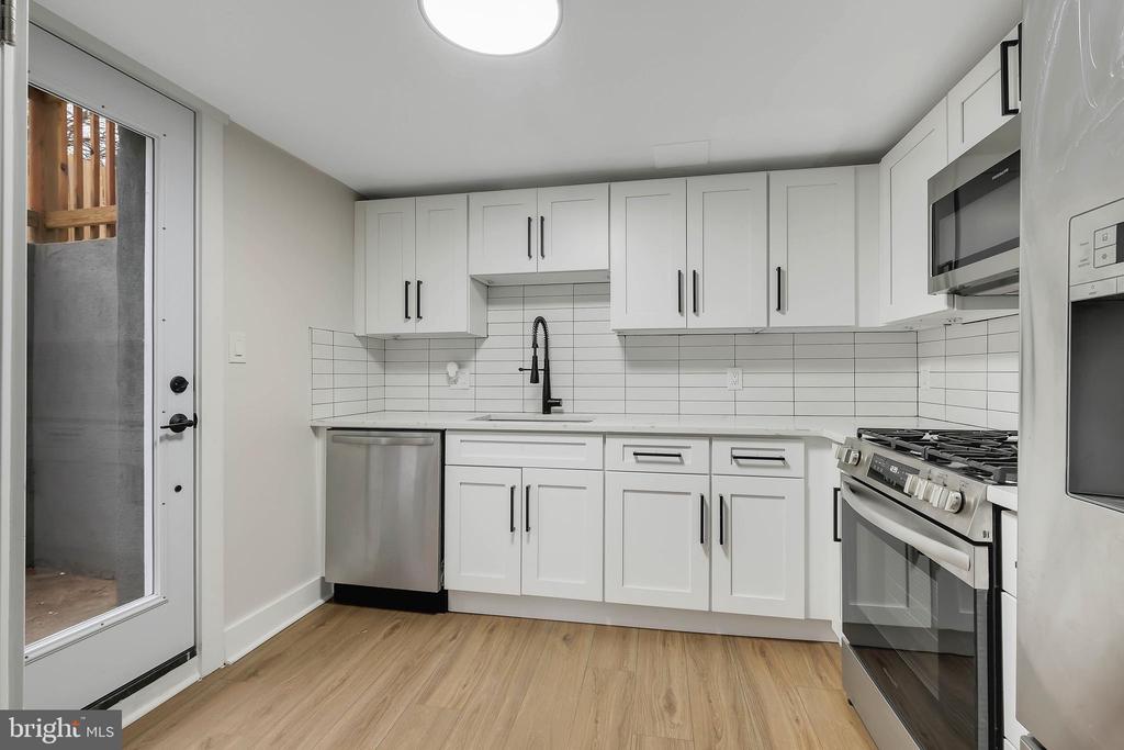 11606 GAIL PL