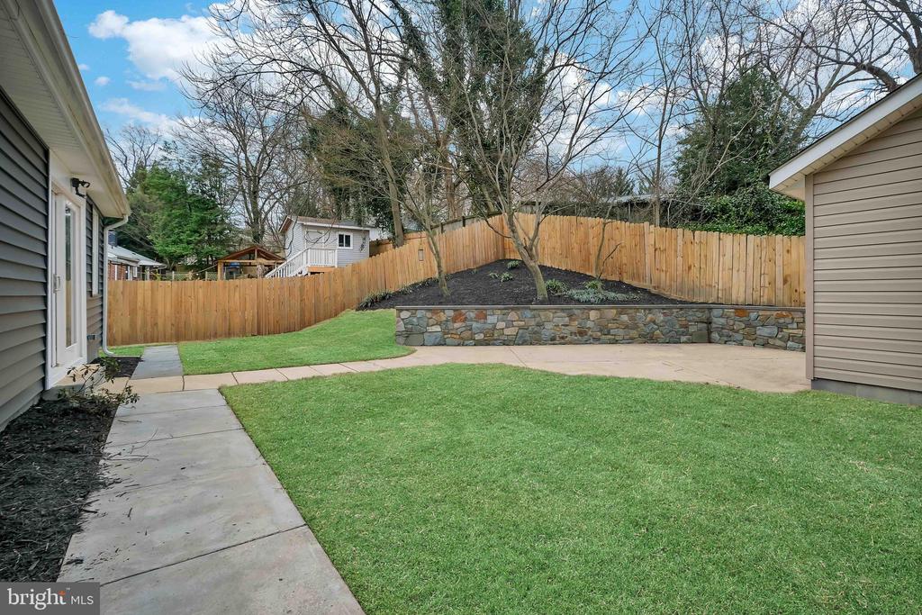 11606 GAIL PL