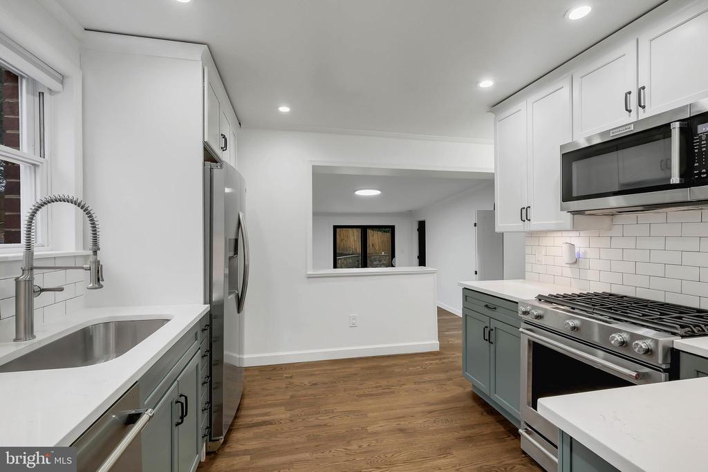 11606 GAIL PL