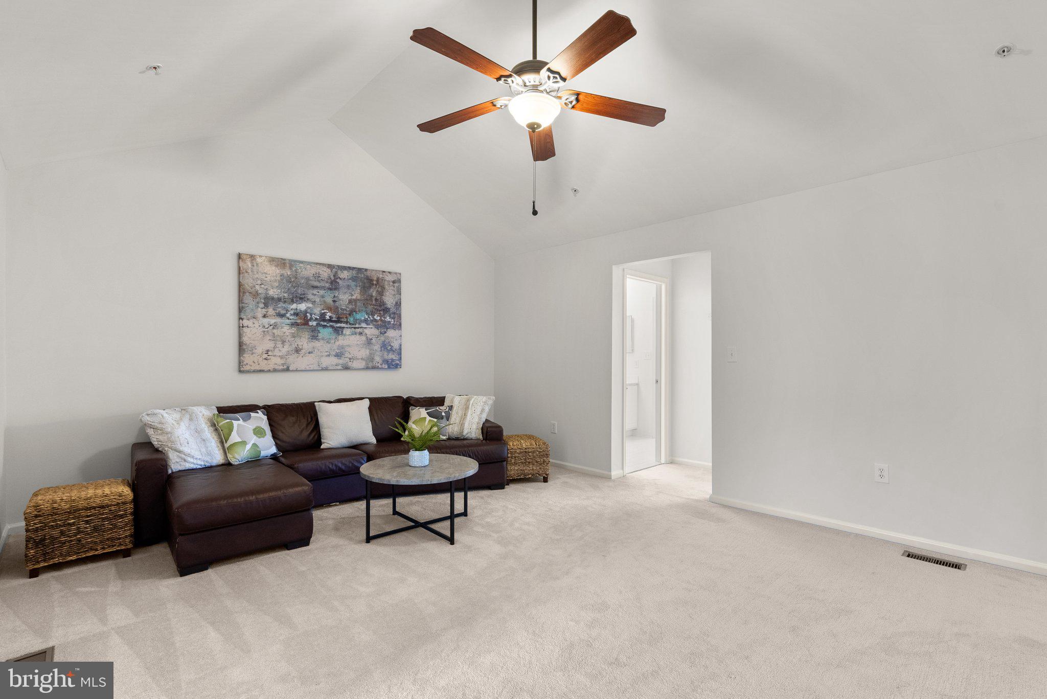 12928 Clarks Crossing Dr