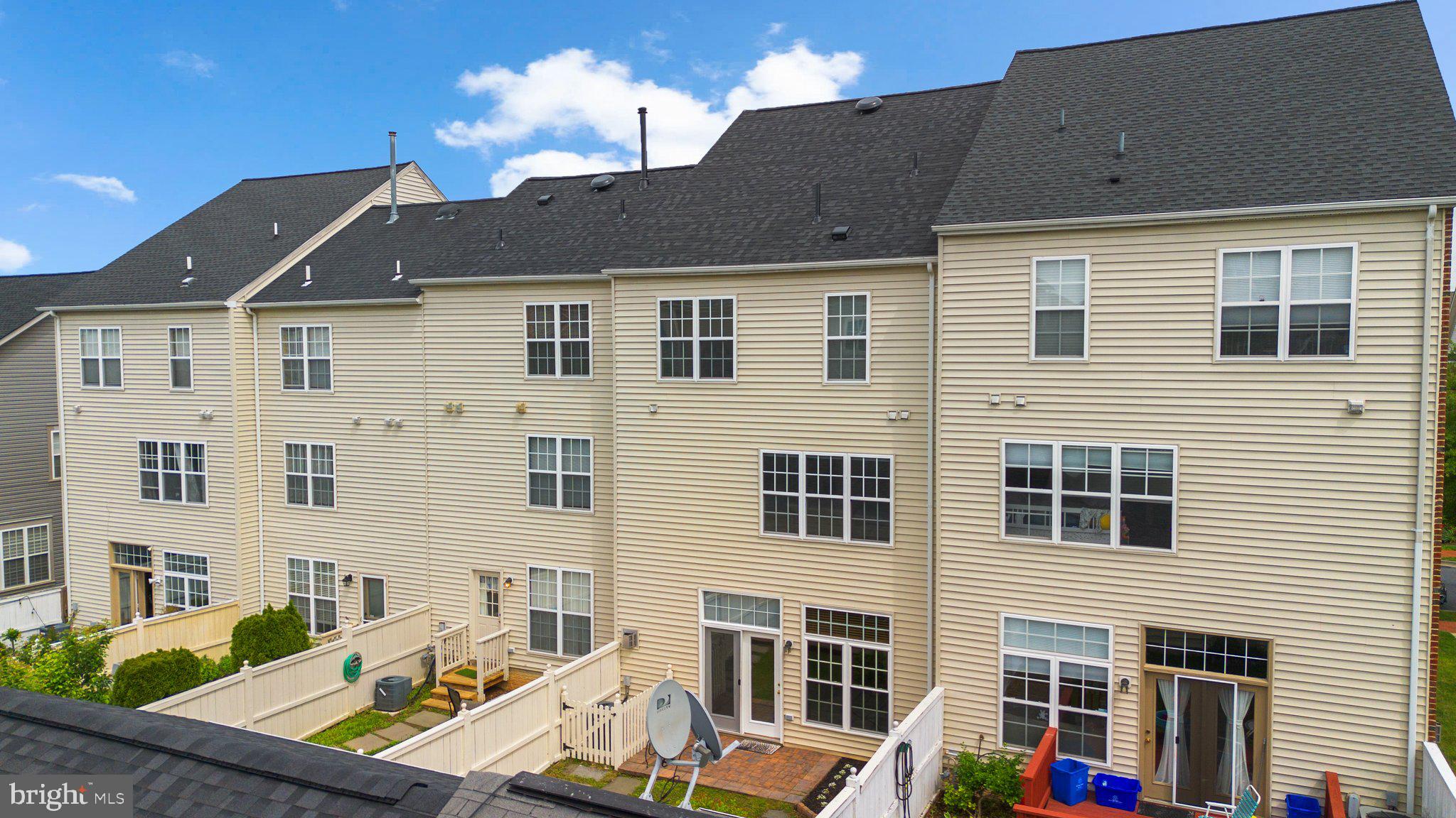 12928 Clarks Crossing Dr