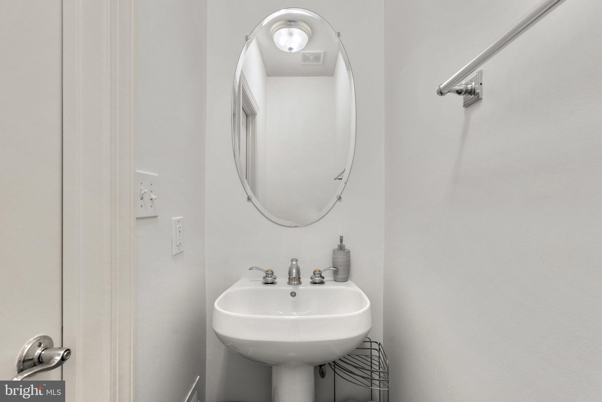 12928 Clarks Crossing Dr