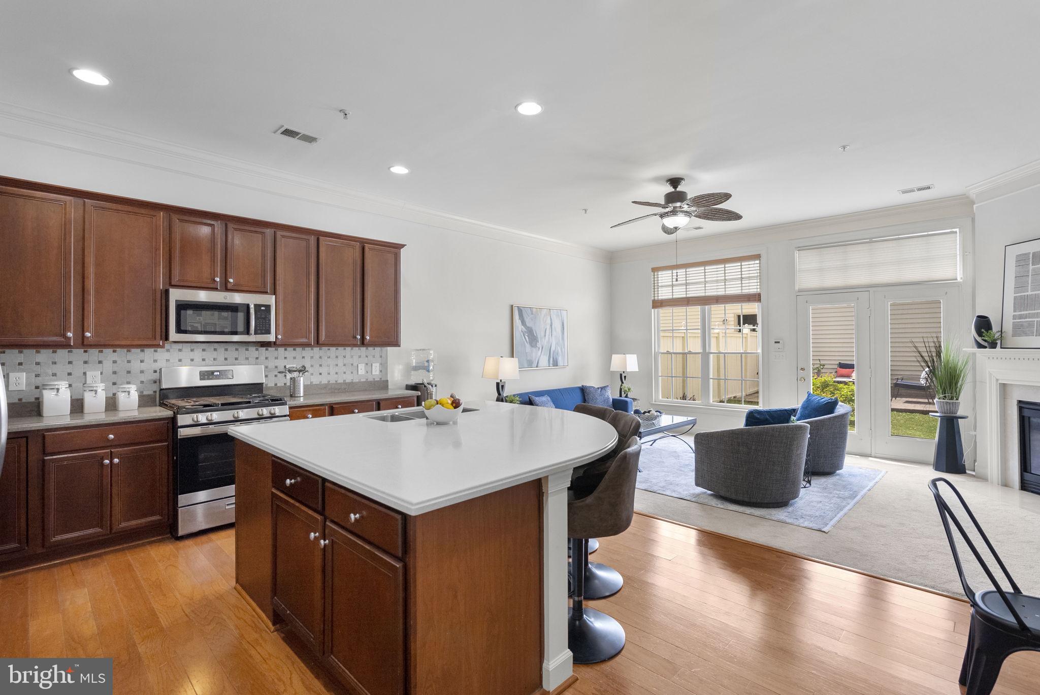 12928 Clarks Crossing Dr