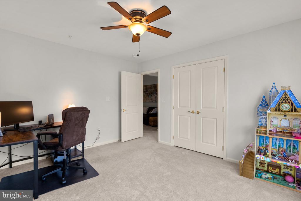 12928 Clarks Crossing Dr