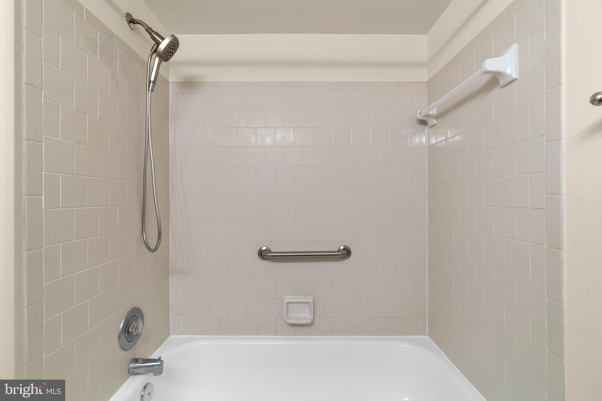 18213 Leman Lake Dr #507