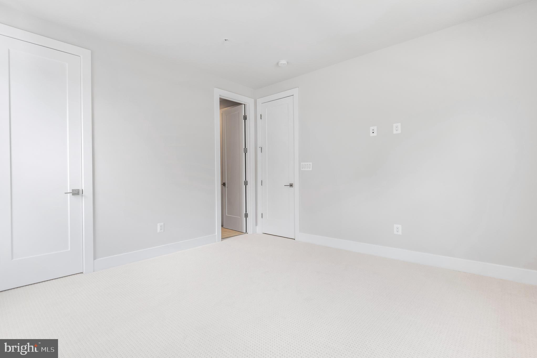 6908 GREYSWOOD ROAD