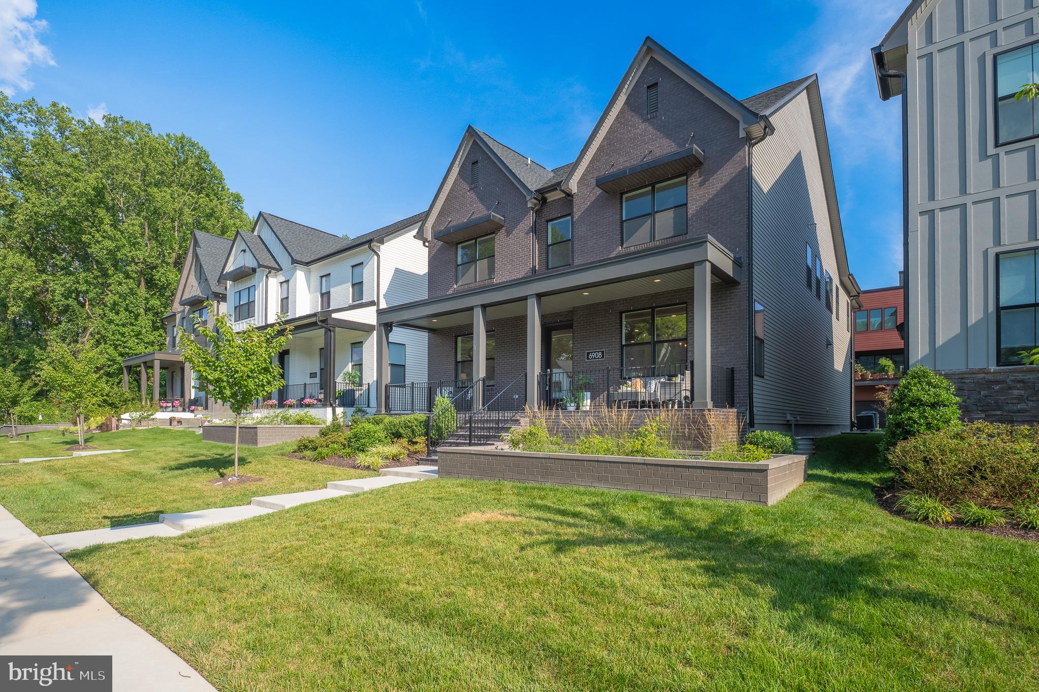 6908 GREYSWOOD ROAD