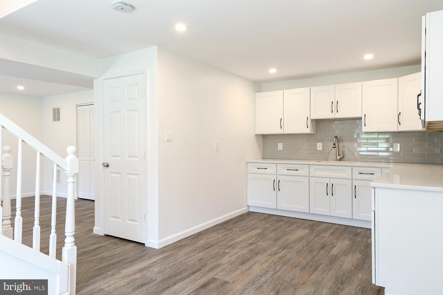 913 N Stonestreet Ave