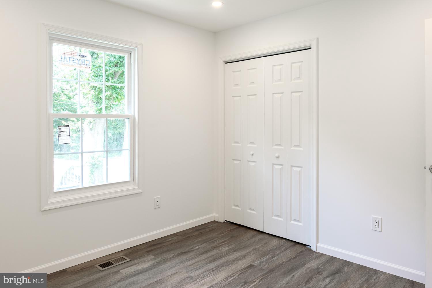 913 N Stonestreet Ave