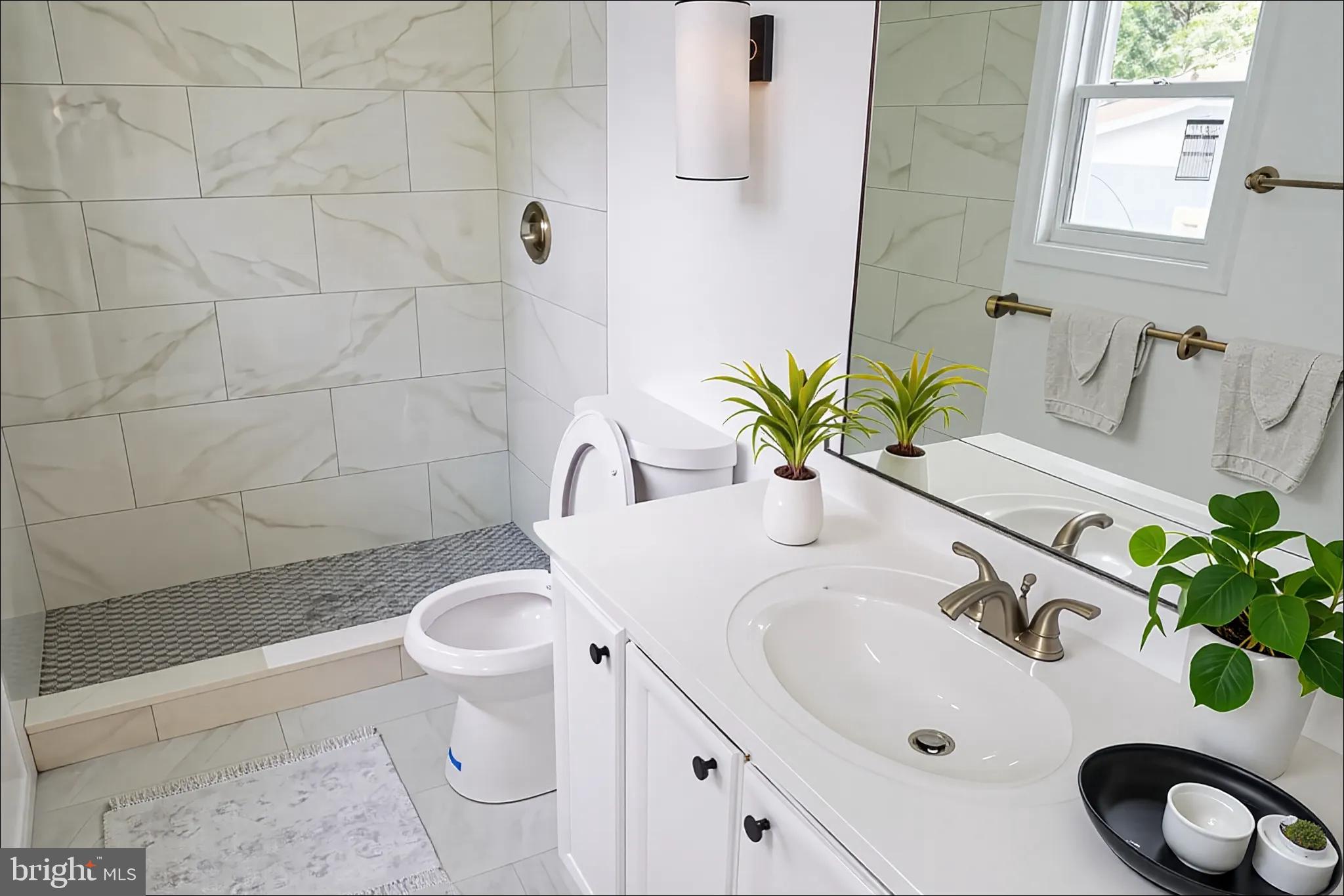 913 N Stonestreet Ave