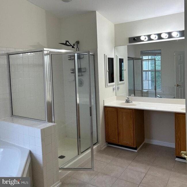 25 CRUSADER CT