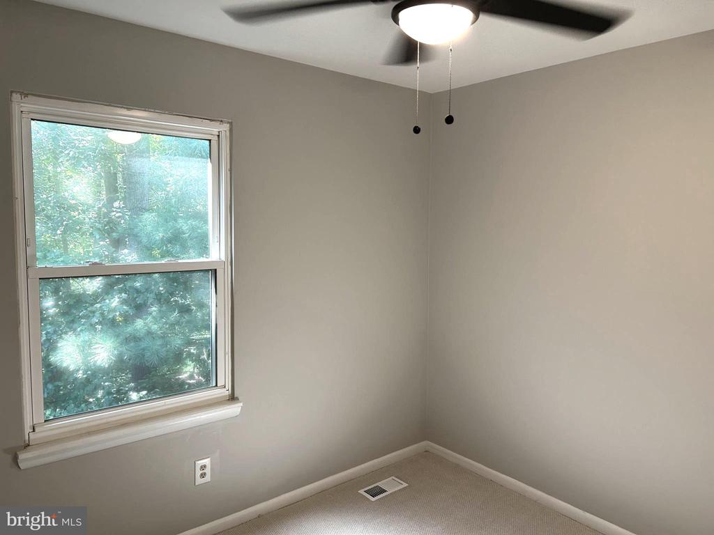 11516 SUMMER OAK DRIVE