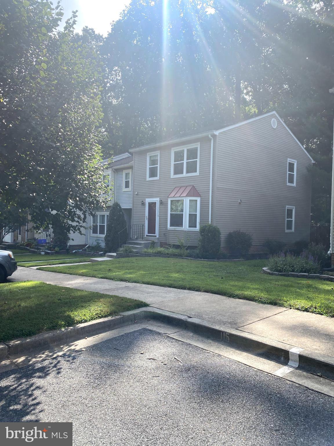 11516 SUMMER OAK DRIVE