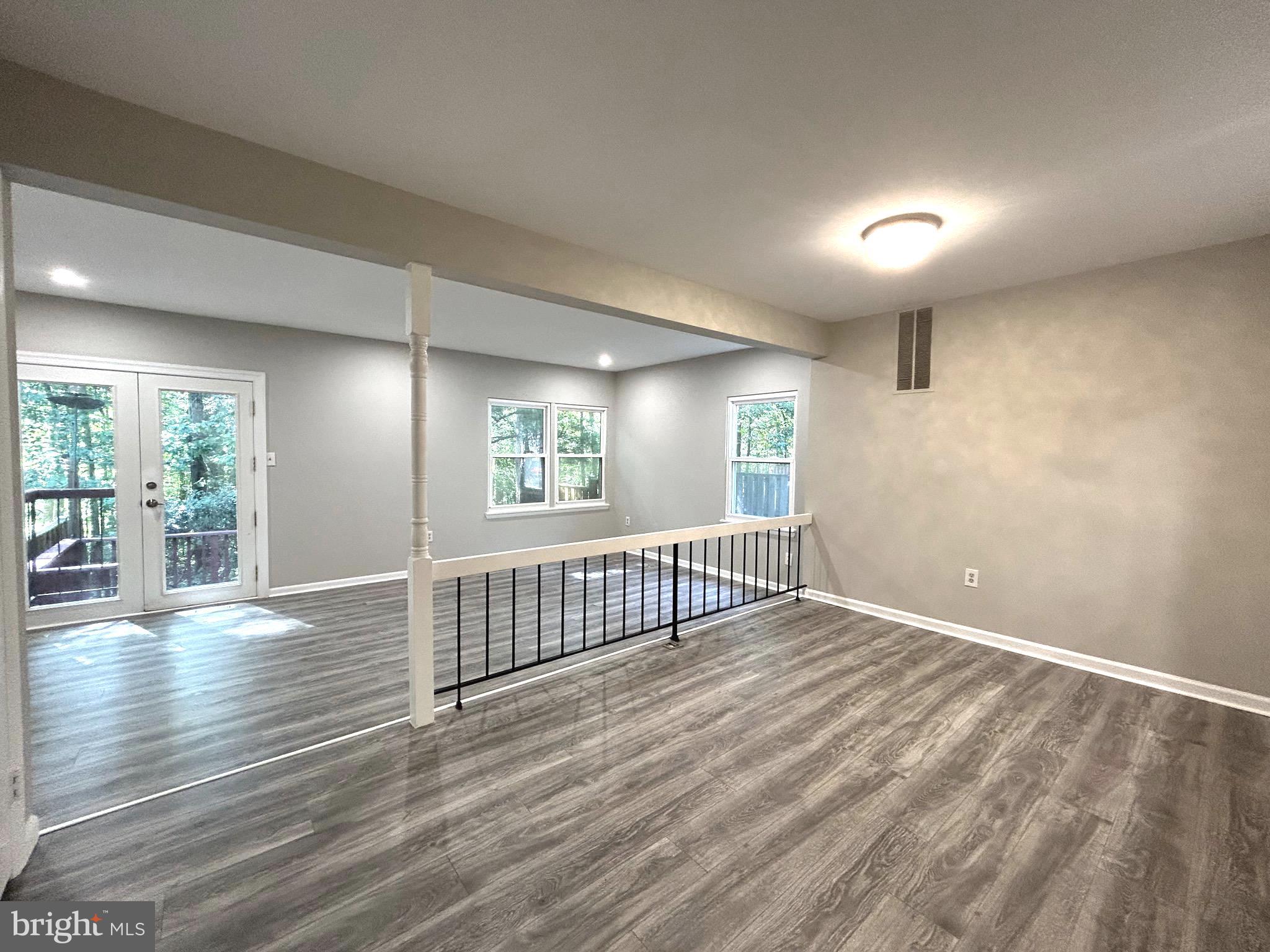 11516 SUMMER OAK DRIVE