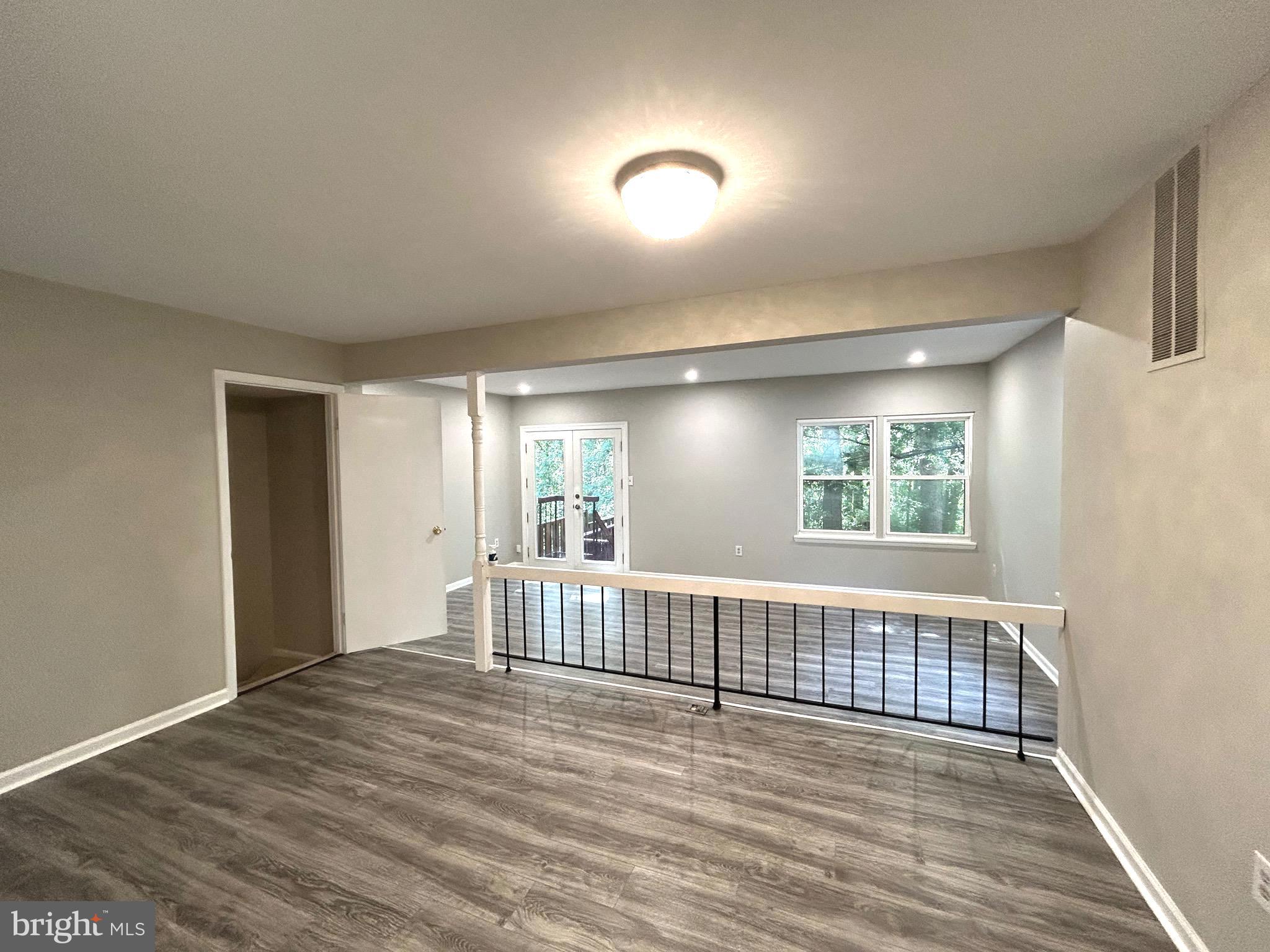 11516 SUMMER OAK DRIVE