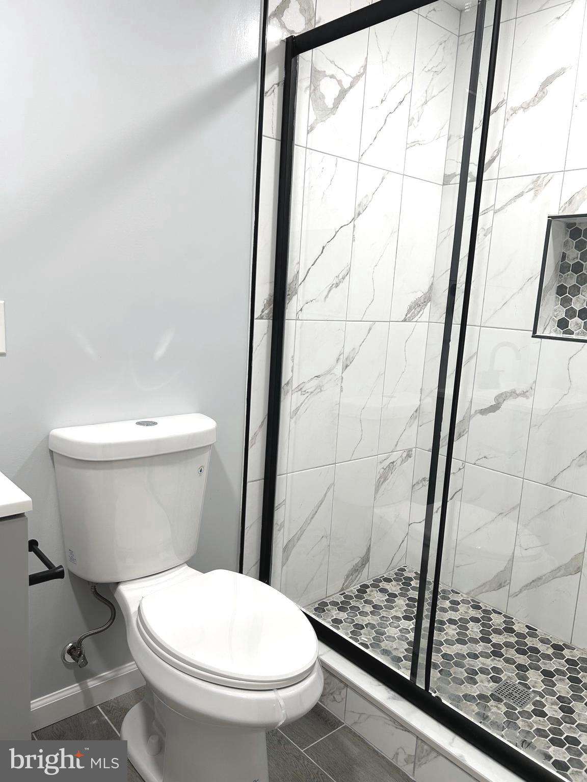 11516 SUMMER OAK DRIVE