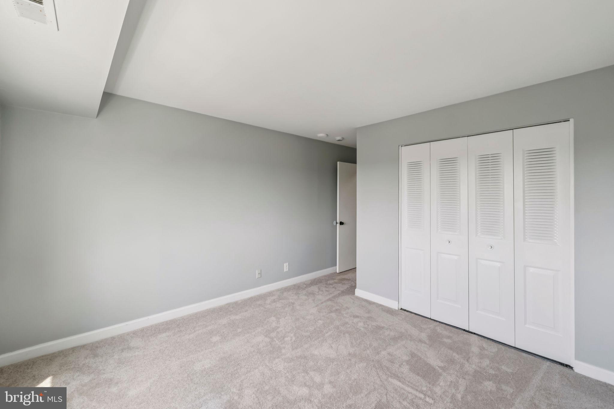 12001 OLD COLUMBIA PIKE 811