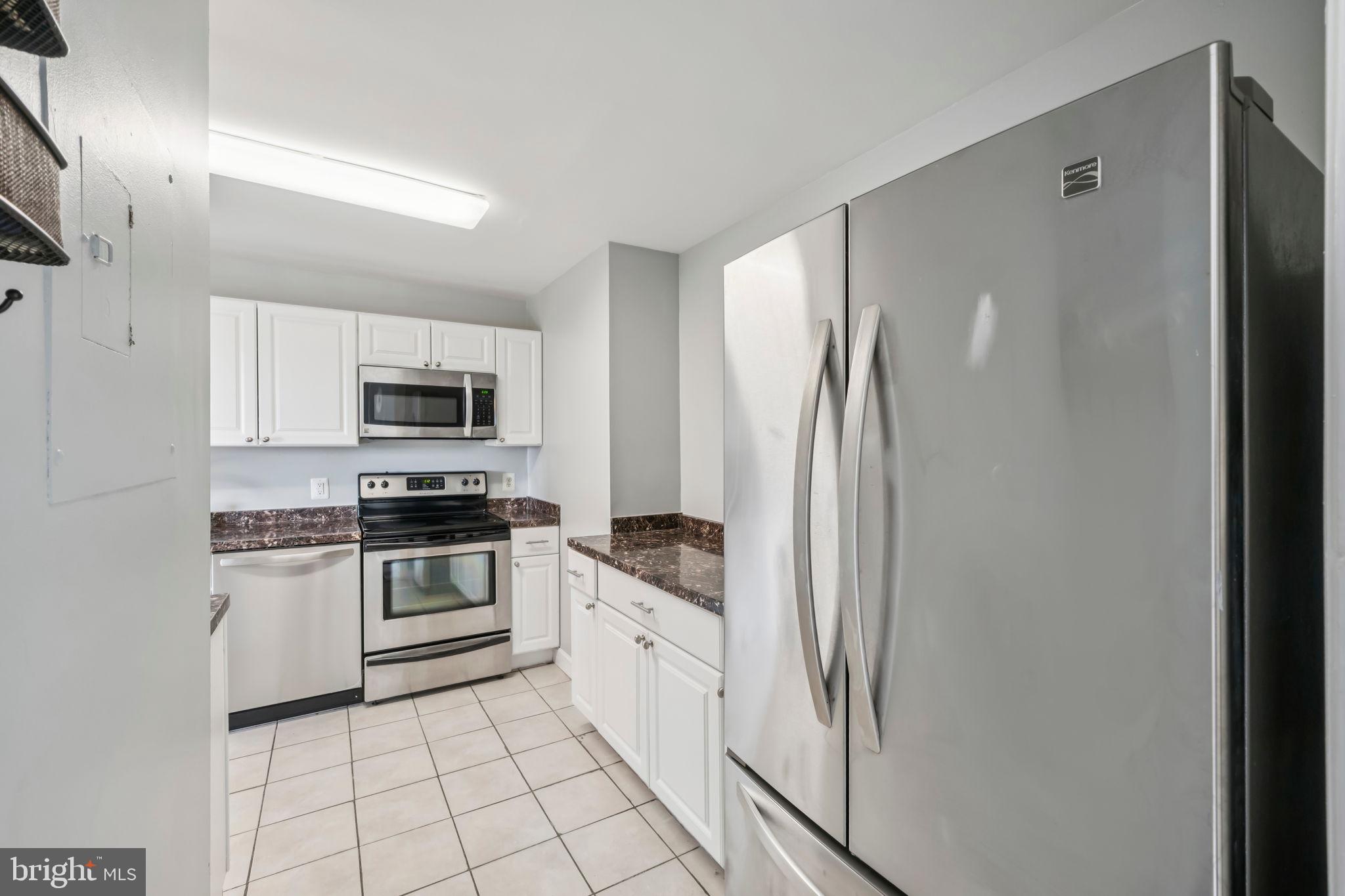 12001 OLD COLUMBIA PIKE 811