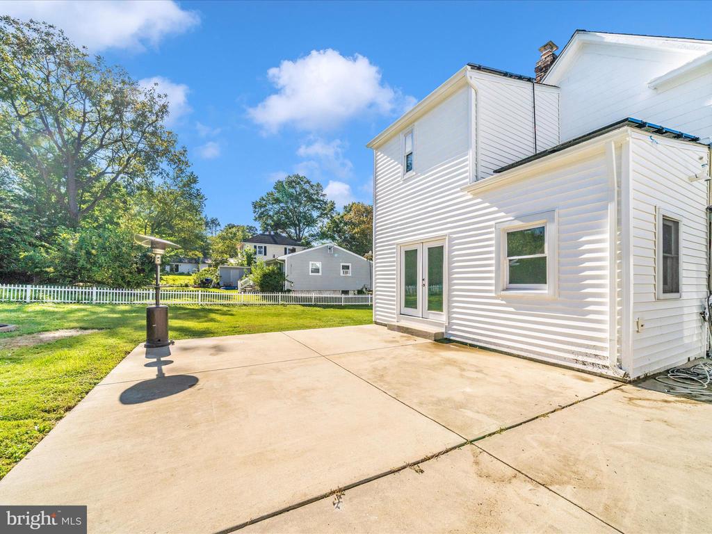 419 READING AVENUE