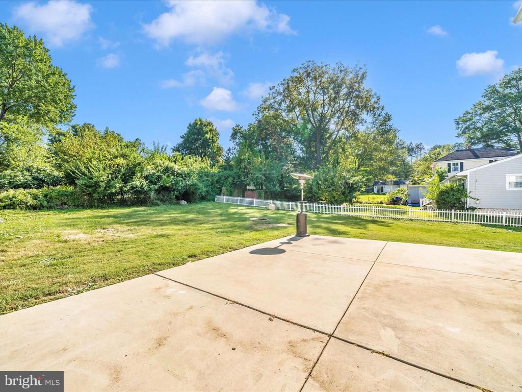 419 READING AVENUE