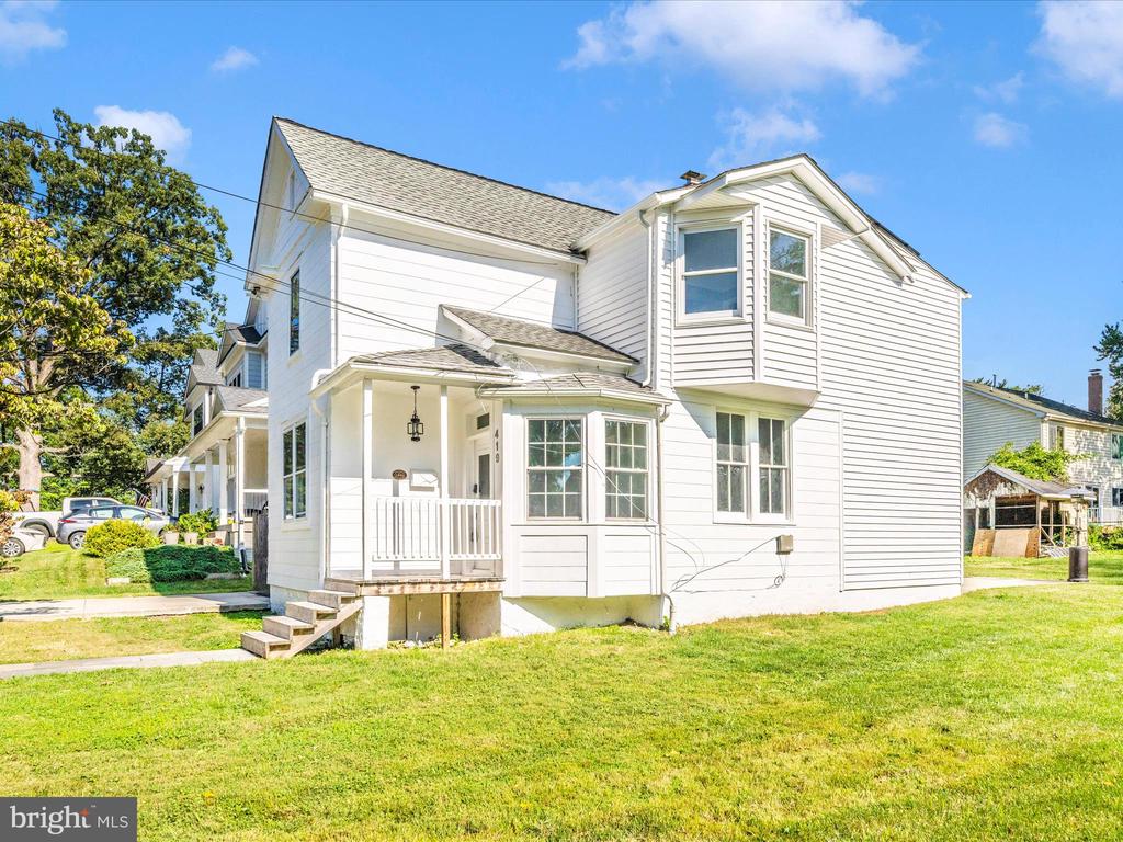 419 READING AVENUE