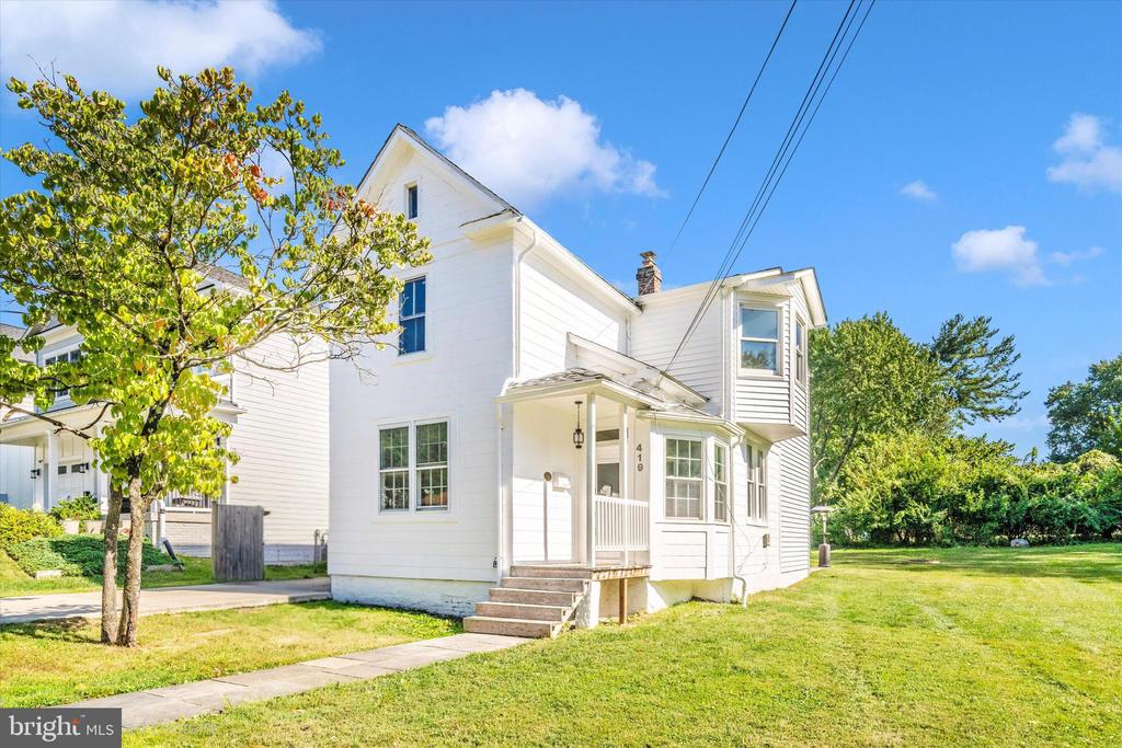 419 READING AVENUE