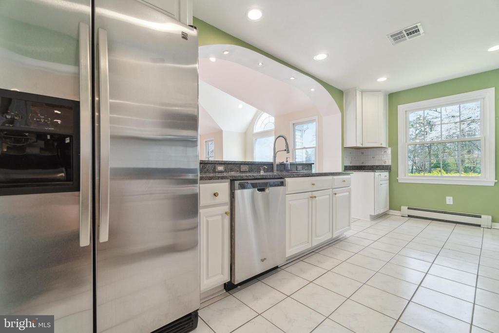 13200 FOXDEN DRIVE