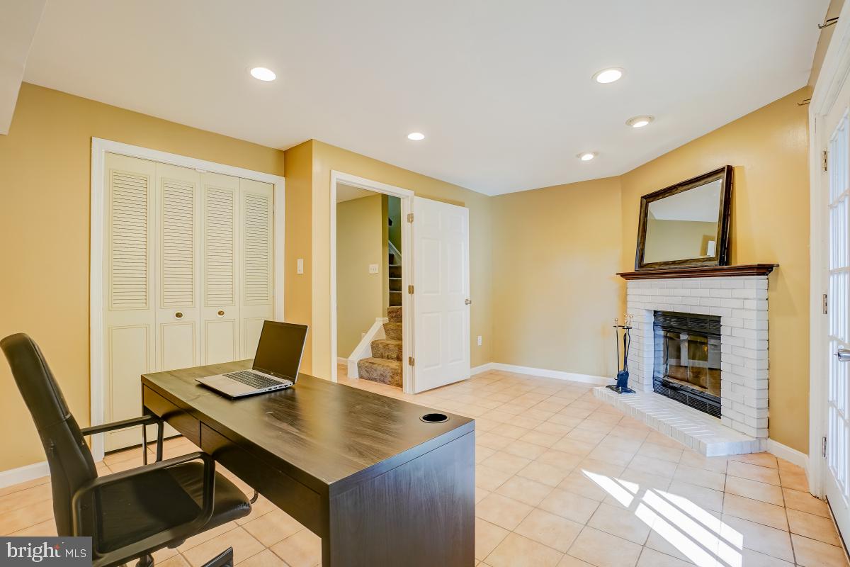 20503 SUMMERSONG LANE