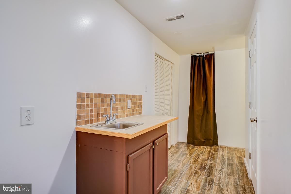 20503 SUMMERSONG LANE