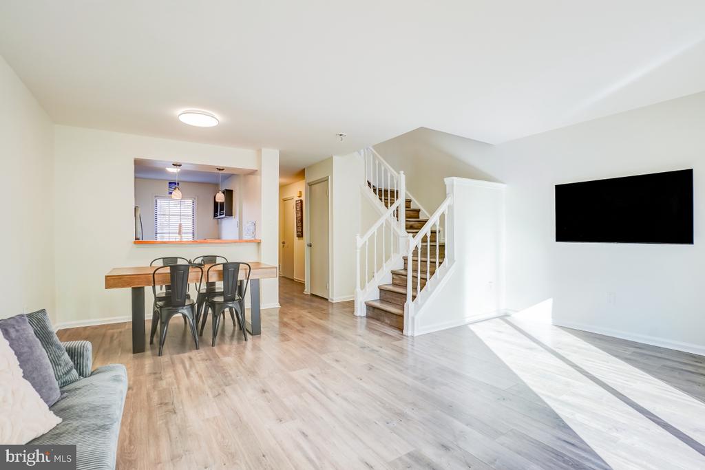 20503 SUMMERSONG LANE