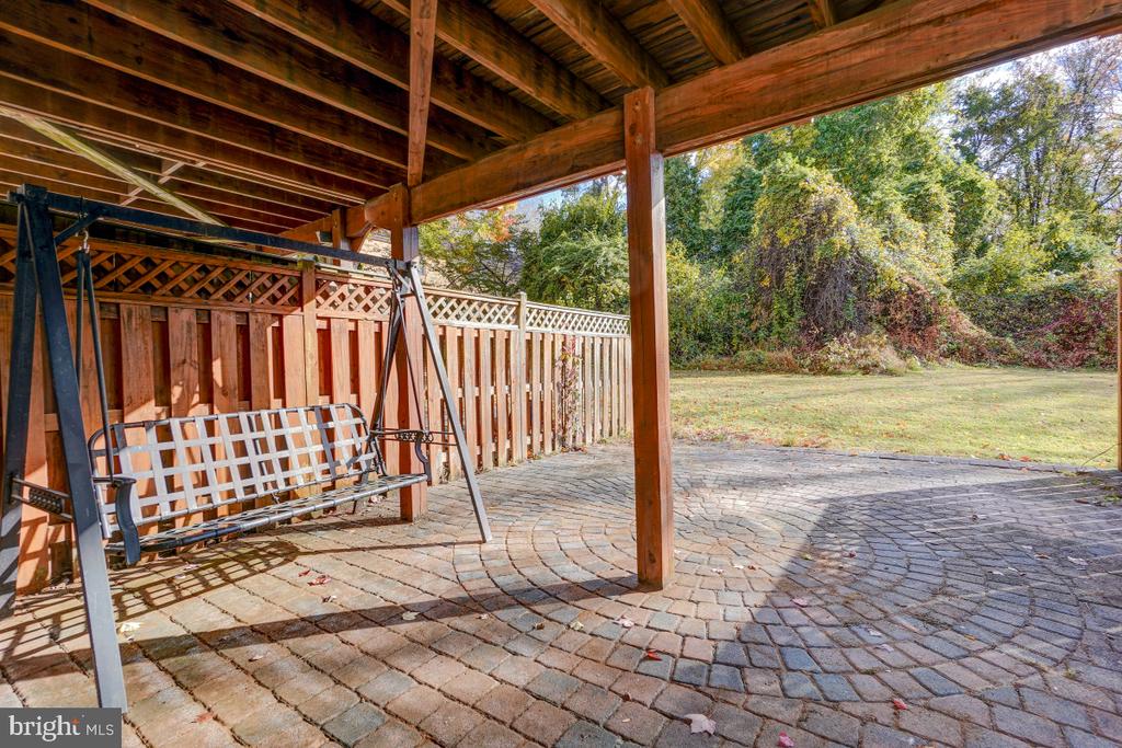 20503 SUMMERSONG LANE