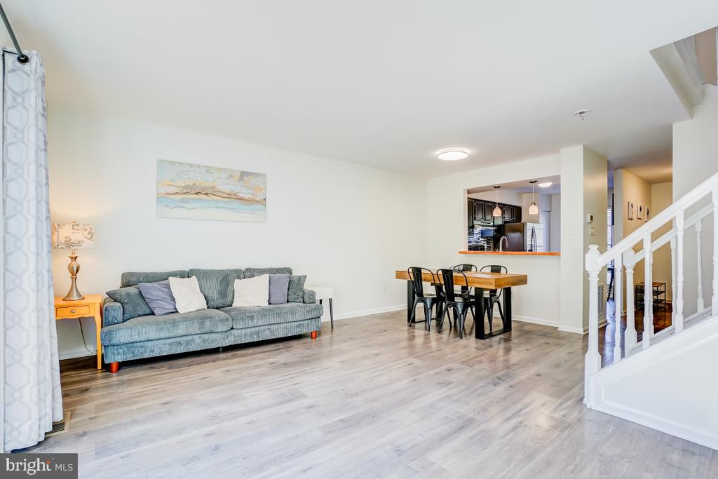 20503 SUMMERSONG LANE
