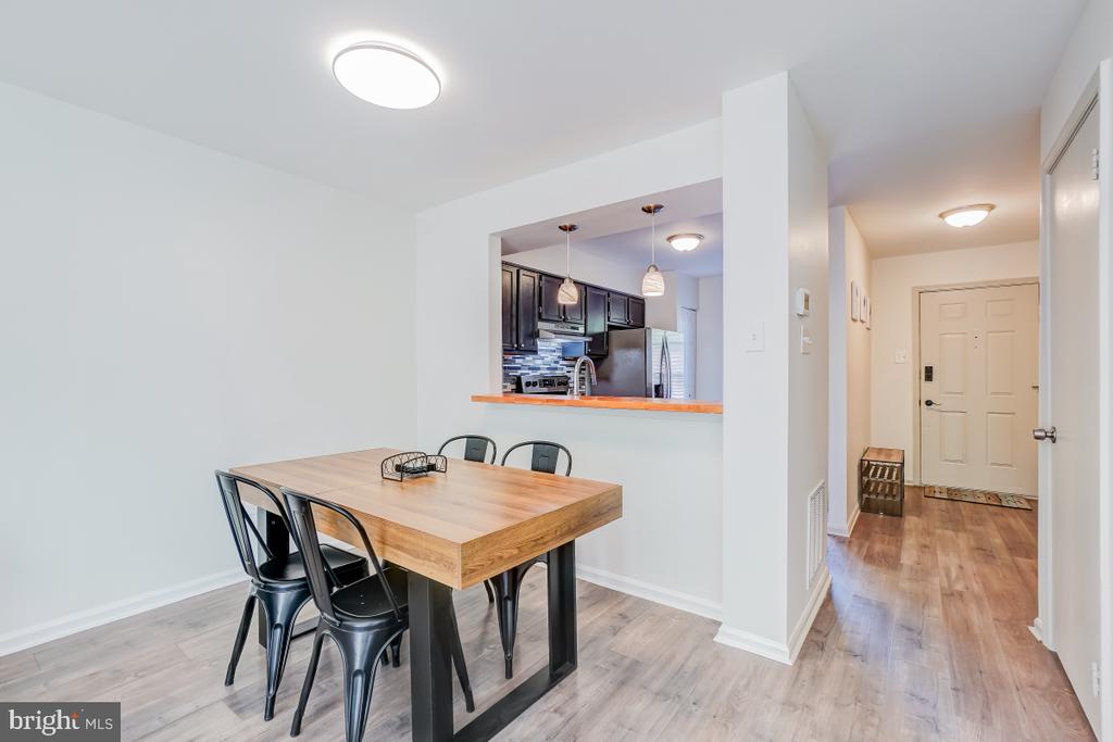 20503 SUMMERSONG LANE
