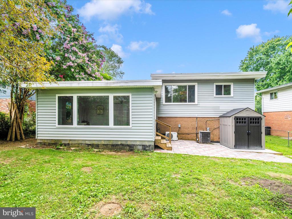 3313 ESTELLE TERRACE